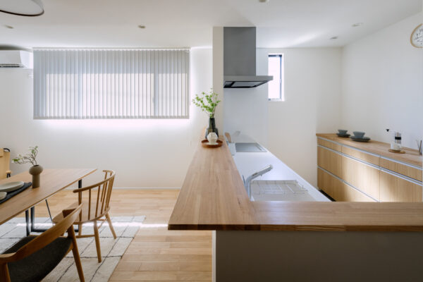 新築施工事例に「Functional House」を追加しました。