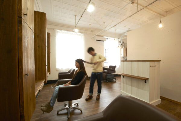 hair and make Arles